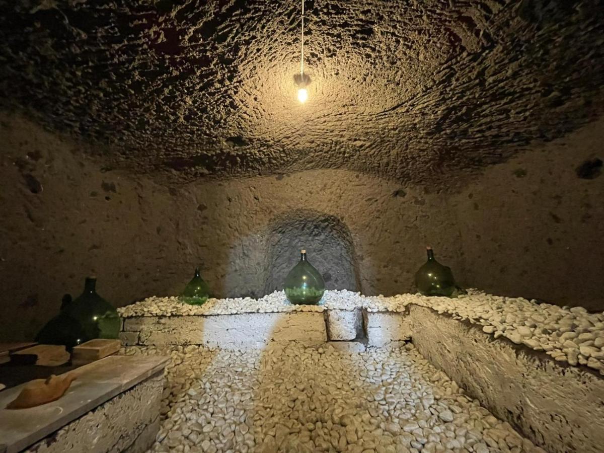 Le Calanque La Terrazza Su Civita Lubriano Luaran gambar